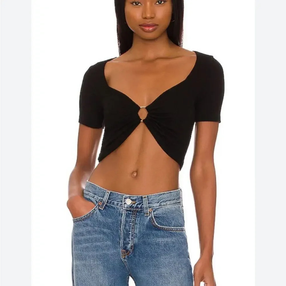 MICHAEL LAUREN Tyrone Crop Top in Black size Medium